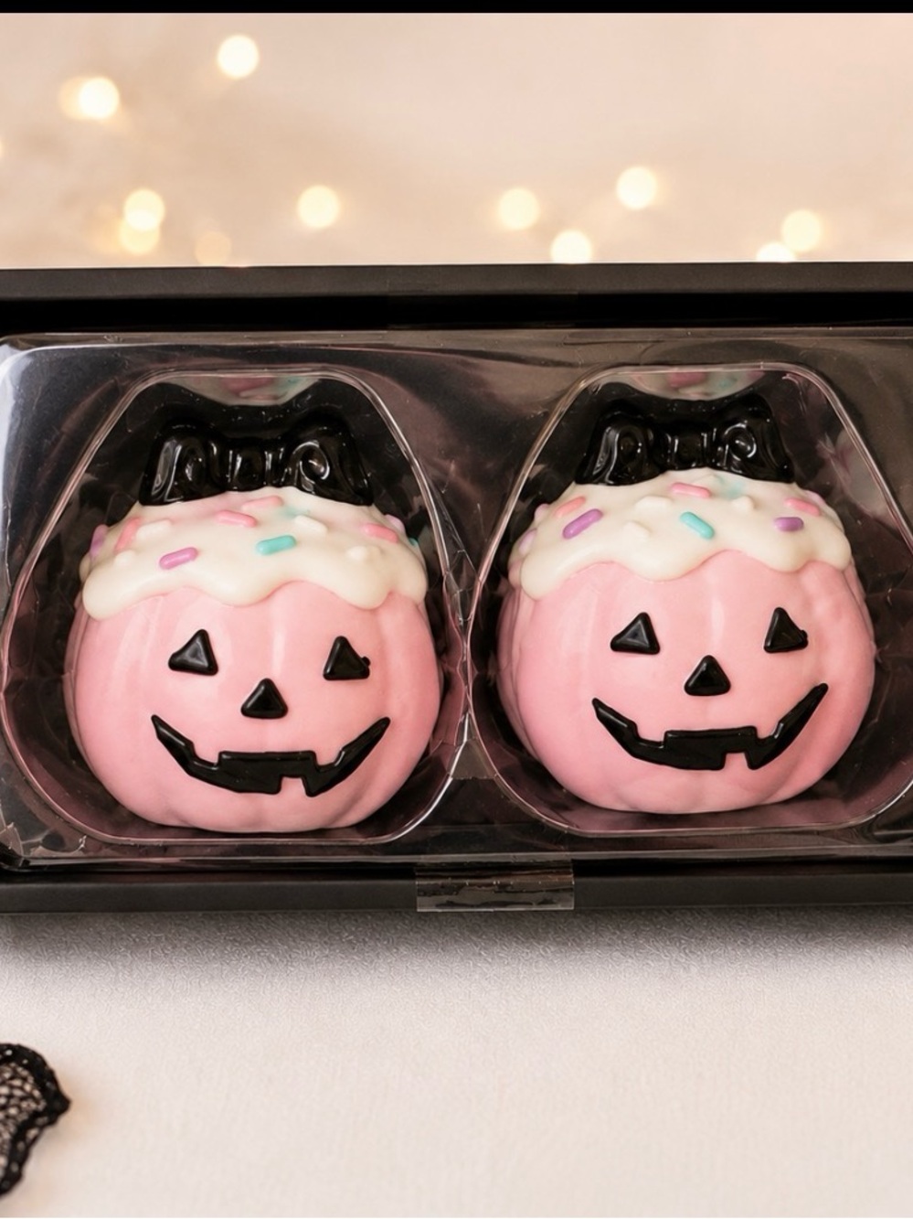 Salt and pepper shakers Halloween Pumpkin pink and black  - Pack of 2